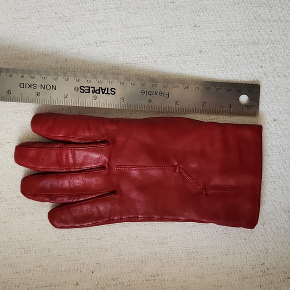 Genuine red leather women's gloves - Picture 8 of 9